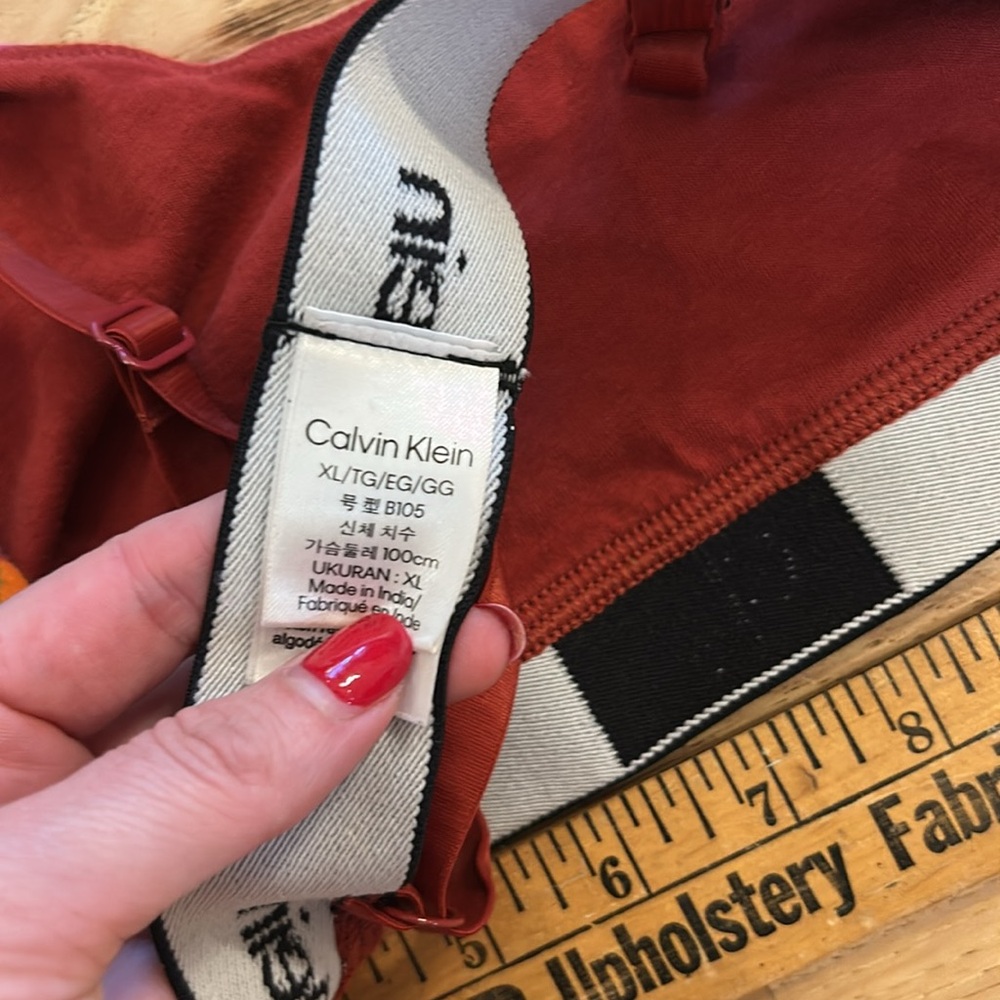 Calvin Klein bralette size xl - Picture 4 of 4